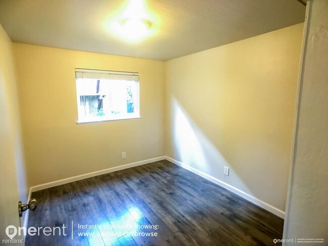 Foto del edificio - 318 Rutland Ave