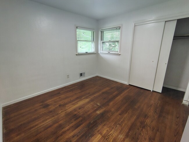Building Photo - 3412 Harney Ct