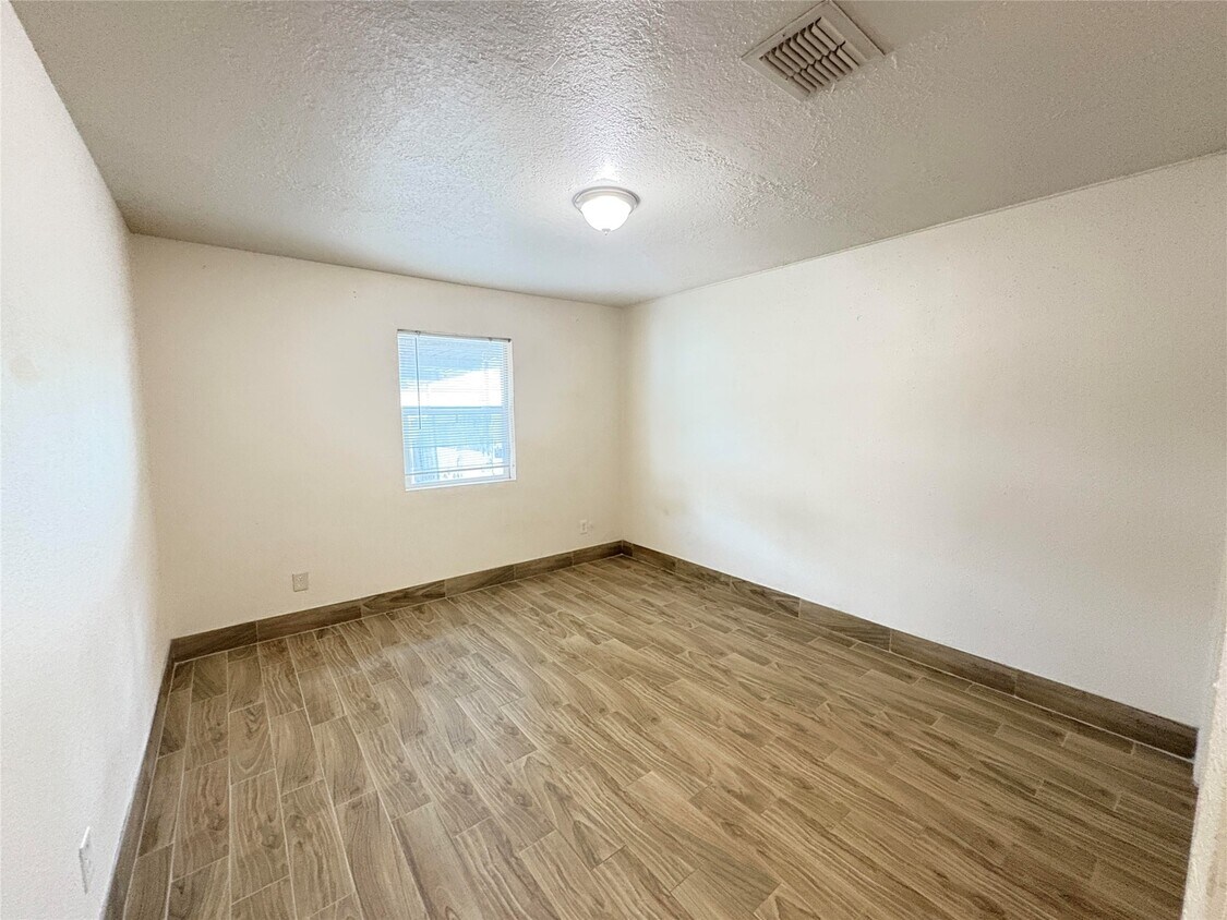 Foto del edificio - 7225 Cook Rd