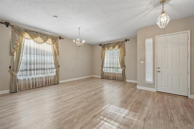 Building Photo - 3609 Edwards Dr