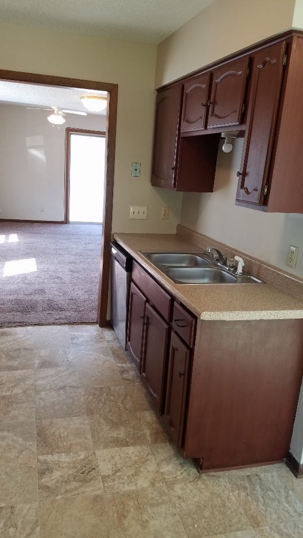 Foto del edificio - 8510 W Maple St