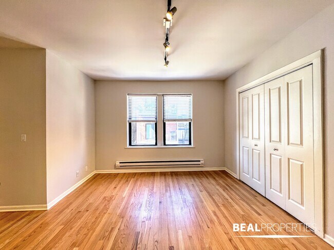 Foto del edificio - 2834 W Palmer St