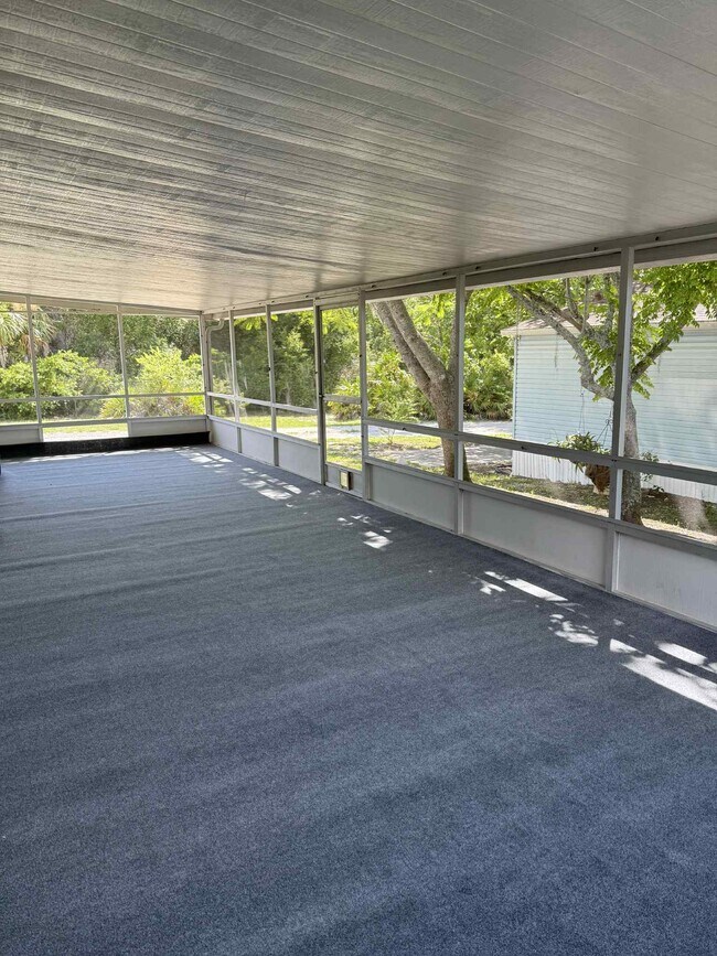 16916 Bachmann Ave Hudson FL - 16916 Bachmann Ave Hudson Fl Building Photo