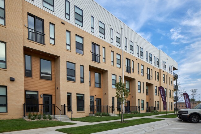 Photo - Parallel Apartments