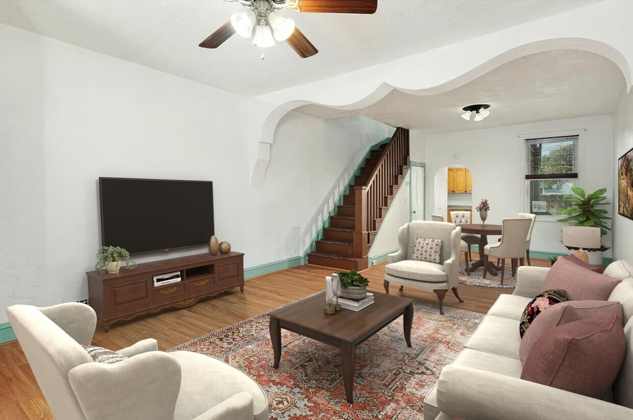 Four Bed Norris Square Home - Four Bed Norris Square Home