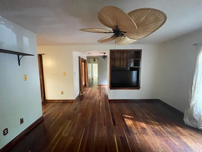 Foto del edificio - 94 Wildwood Dr