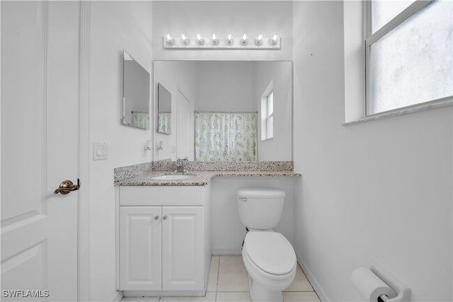 Building Photo - 365 Stella Maris Dr N