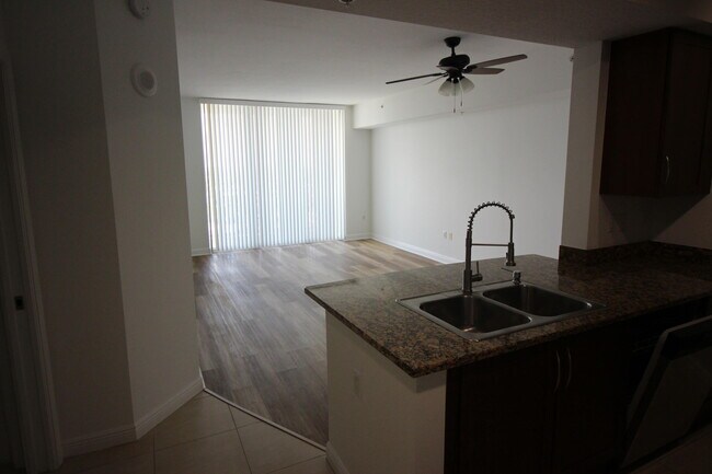 Foto del edificio - 450 N Federal Hwy