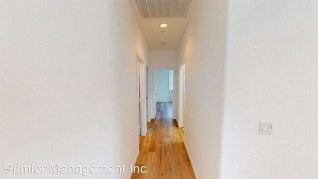 Building Photo - 4 br, 2.5 bath House - 8627 Adega Dr