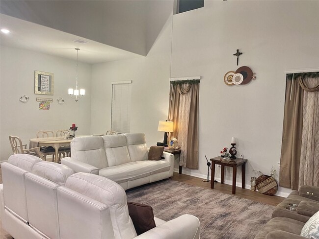 Building Photo - 1055 Bluebonnet Trl