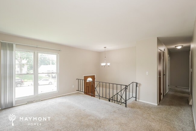 Building Photo - 3832 Elljay Dr