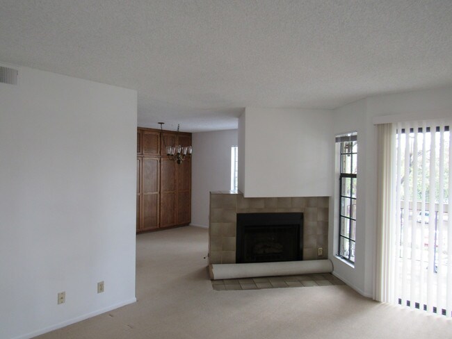 Living Room To Dining Area - 427 E Orange Grove Ave