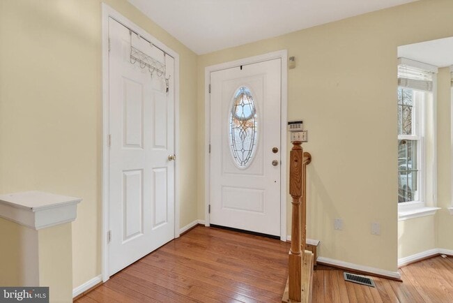 Foto del edificio - 8813 Ritchboro Rd