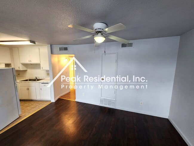 Building Photo - Croetto10532