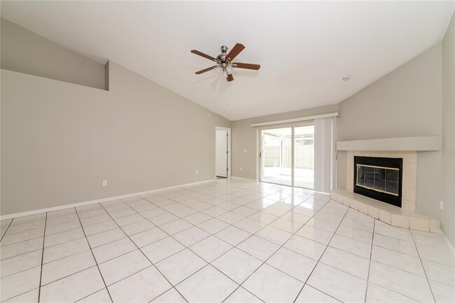 Building Photo - 1216 Grassy Meadow Pl