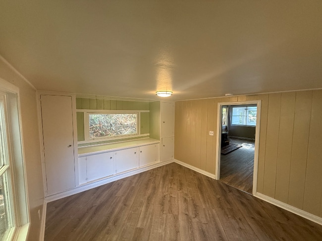 Foto del edificio - 23411 Glenwood Dr