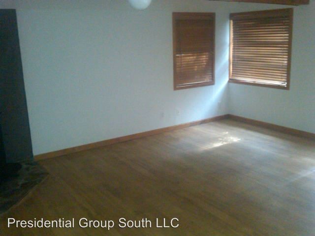 Foto del edificio - 1 br, 1 bath House - 3209 ALBERT ST