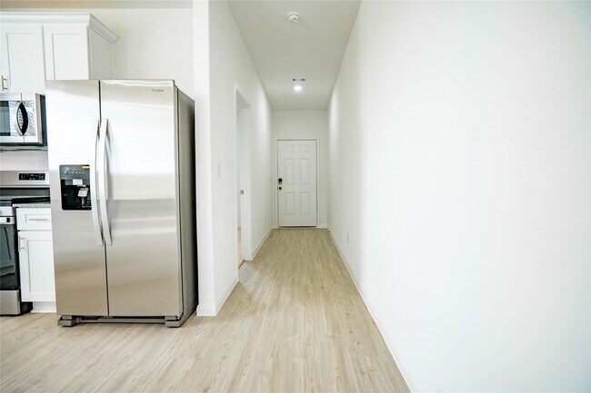 Foto del edificio - 23902 Tillage Ln