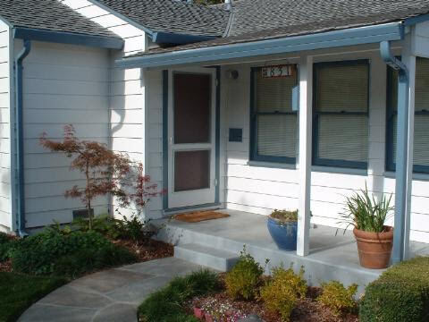 Primary Photo - 831 Colorado Ave