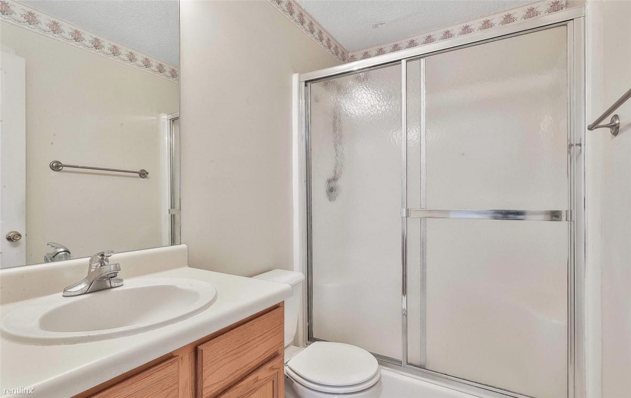 Building Photo - 3 br, 2 bath House - 8590 Garvey Dr