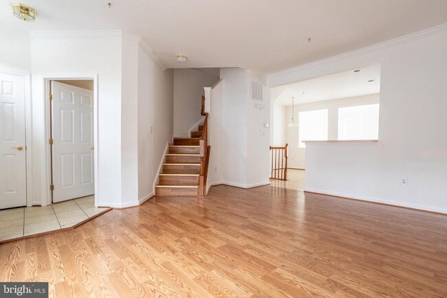 Building Photo - 9314 Penrose St