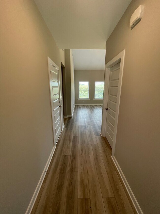 Foto del edificio - Home for Rent in Eastaboga, AL!!  View wit...