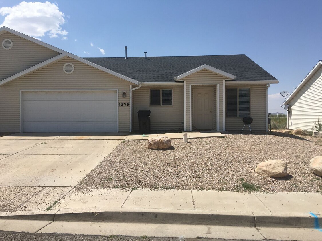 Foto principal - Central Cedar City Gem 3-Bed, 2-Bath