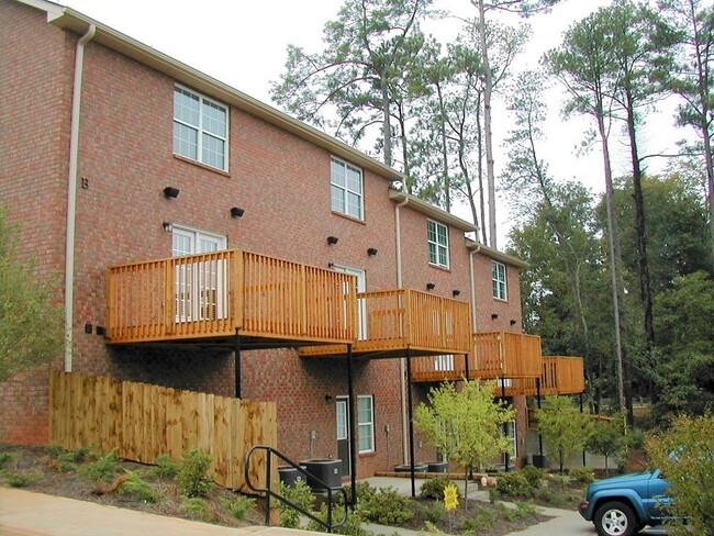 Foto del edificio - 2180 S Milledge Ave