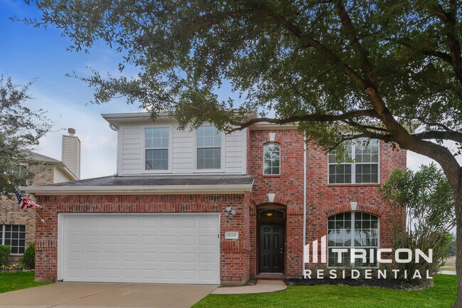 Building Photo - 9715 Haleys Comet Cir