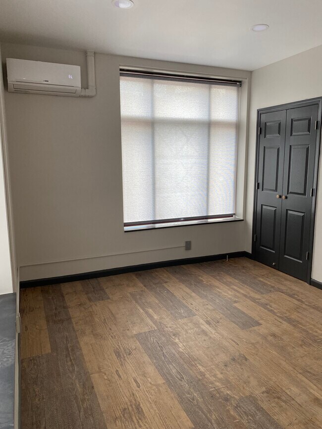 Foto del edificio - 101 E Lincoln Ave