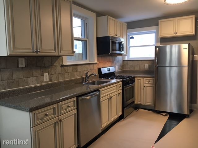 Foto principal - 1844 Roselyn St