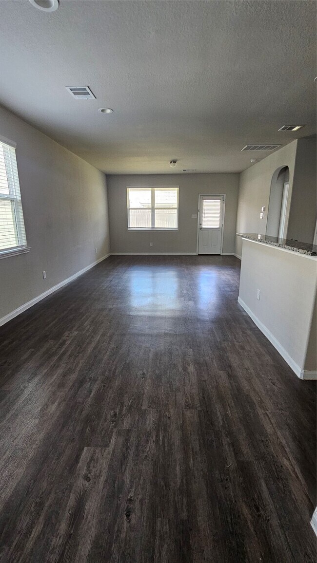 Foto del edificio - 25119 Bells Canyon Dr