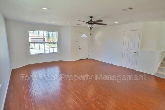 Building Photo - 7330 Twin Falls Dr