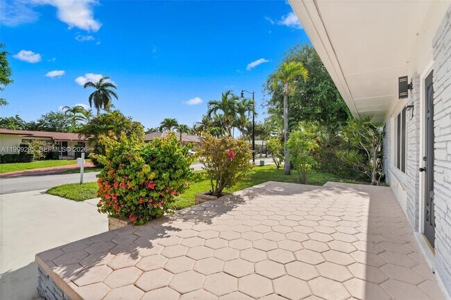 Foto del edificio - 261 188th St