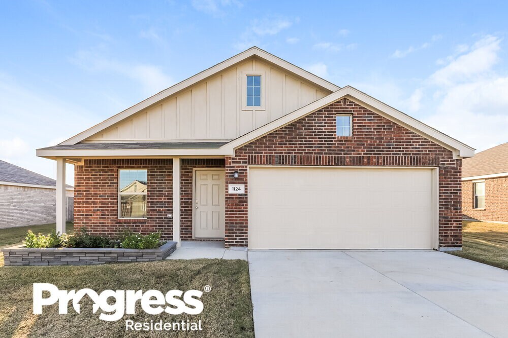 1124 Skyline Dr, Hutchins, TX 75141 House for Rent in Hutchins, TX