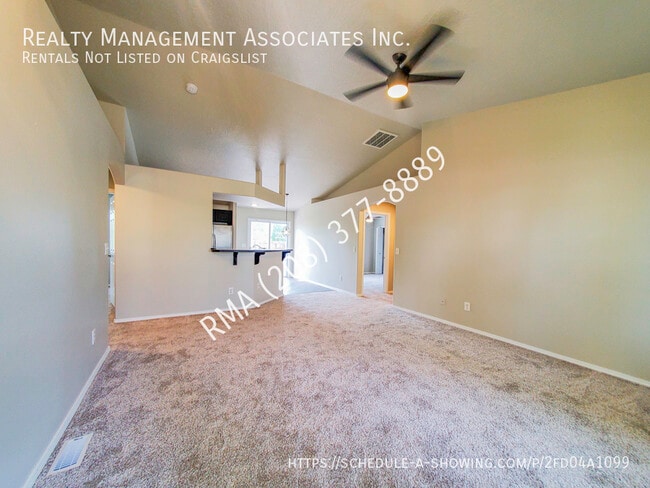 Building Photo - 970 Johnson Dr