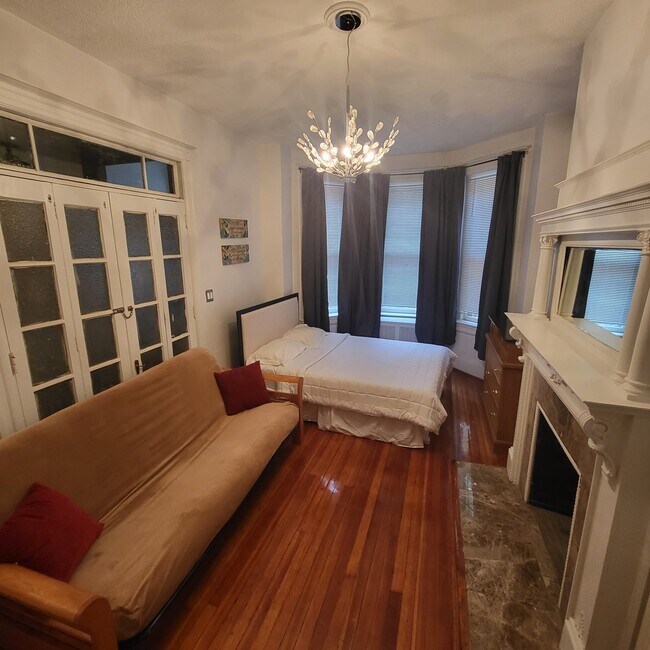Foto del edificio - 1122 Columbia Rd NW