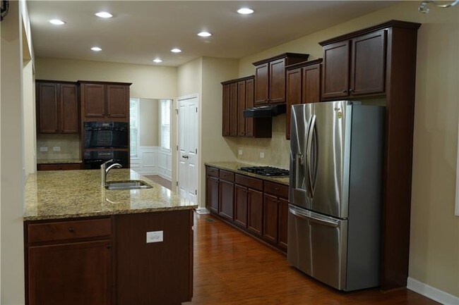 Foto del edificio - 4570 Wollaston Rd