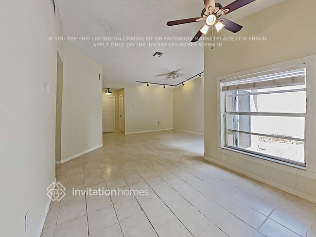 Building Photo - 14056 Langley Pl