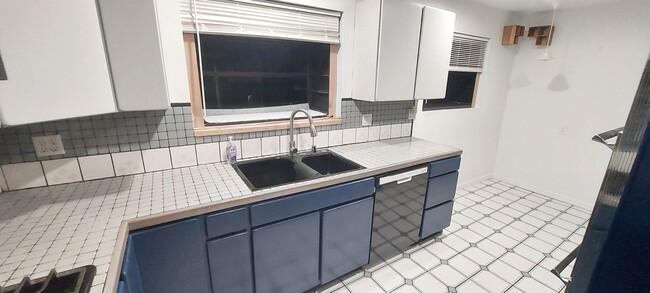 Foto del edificio - 1631 Van Horne Ln