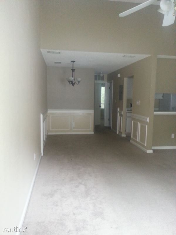 Foto del edificio - 3 br, 2 bath Townhome - 2396 Tina Dr