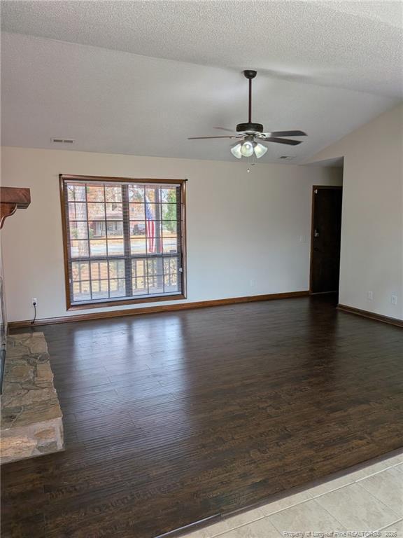 Foto del edificio - 481 Sierra Trail