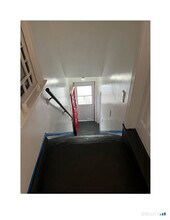 Building Photo - 1391 Park Ave