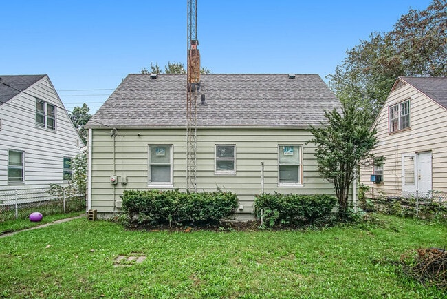 Foto del edificio - Inviting 3 Bedroom Home with Large Basement