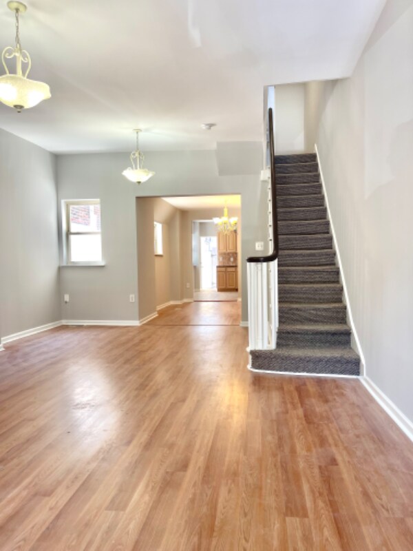 Foto del edificio - 1316 Dickinson St