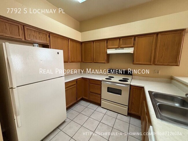 Building Photo - 7792 S Lochnay Pl