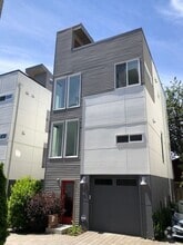 Building Photo - 919 29th Ave S