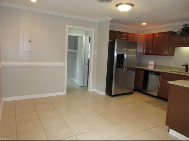 Foto del edificio - 519 McLean St