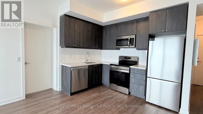 Building Photo - 51 Clarington Blvd