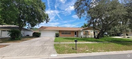 Building Photo - 420 Green Arbor Dr